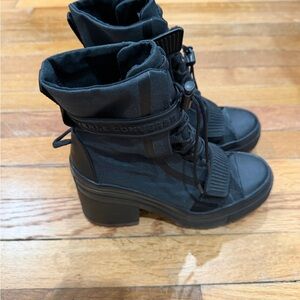 Converse Womens GR82 boots